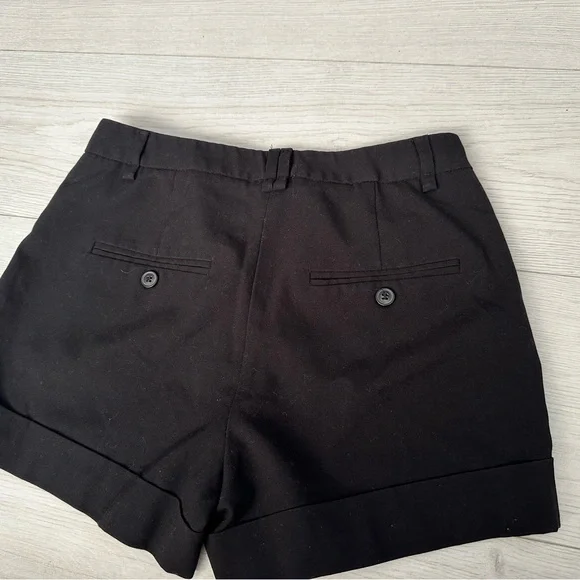 Vintage Forever 21 black slacks shorts - Picture 4 of 4